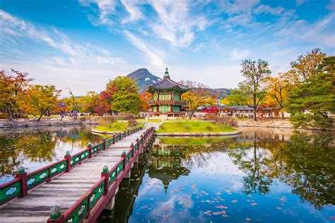 7 best places to visit in South Korea .